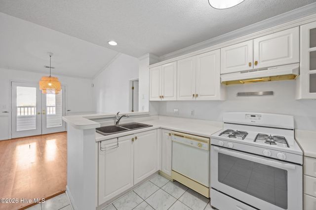 607 Spring Forest Road G, Greenville, NC 27834