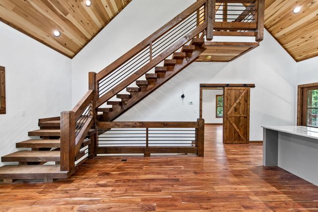 45 Wildflower Drive, Mineral Bluff, GA 30559