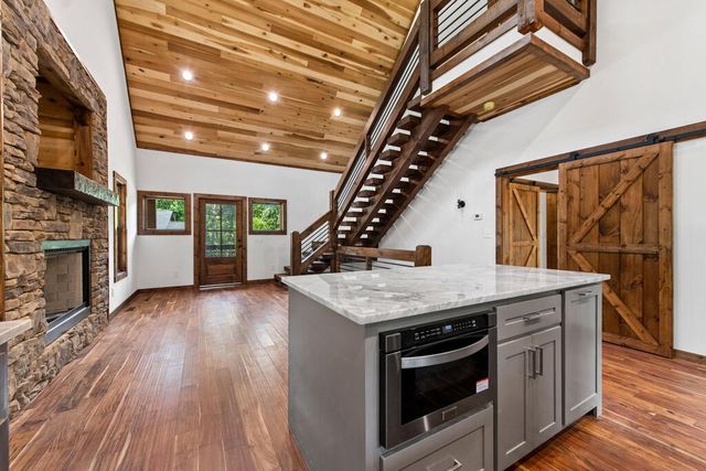 45 Wildflower Drive, Mineral Bluff, GA 30559