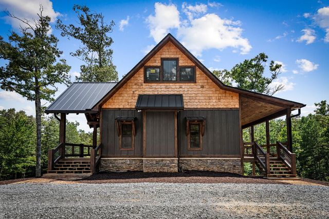 45 Wildflower Drive, Mineral Bluff, GA 30559