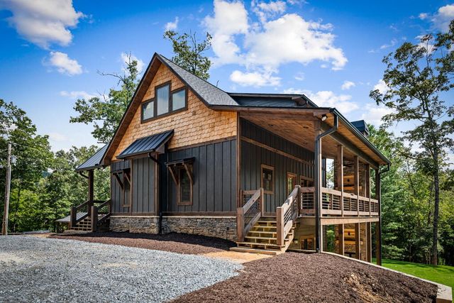 45 Wildflower Drive, Mineral Bluff, GA 30559