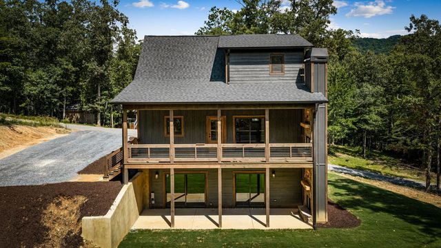45 Wildflower Drive, Mineral Bluff, GA 30559