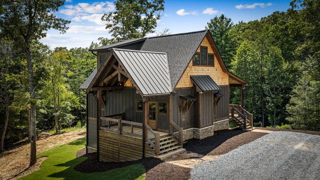 45 Wildflower Drive, Mineral Bluff, GA 30559