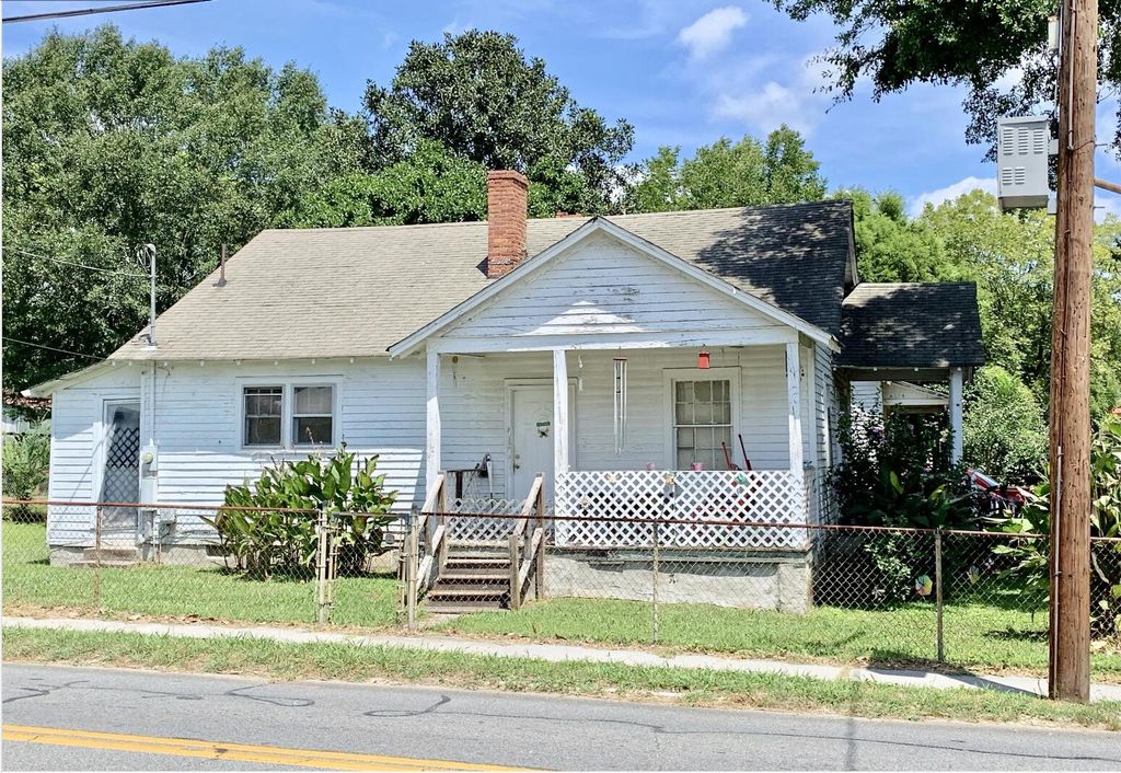 318 Cedar Street, Lafayette, GA 30728