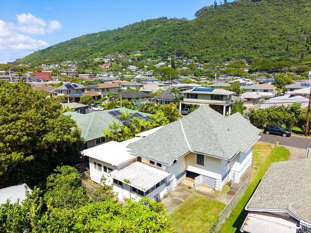 2939 Kahawai Street, Honolulu, HI 96822