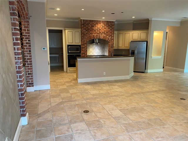 9309 Nottingham Court, Rowlett, TX 75088