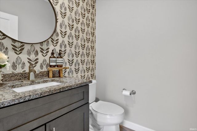 58373 Crossview Lane, Osceola, IN 46561