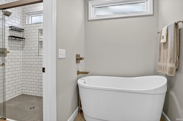 58373 Crossview Lane, Osceola, IN 46561