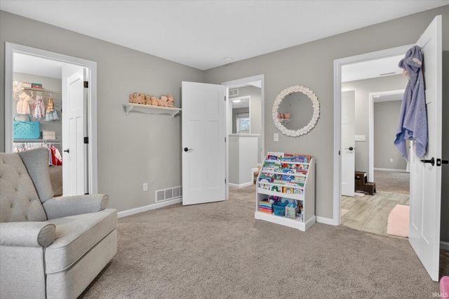 58373 Crossview Lane, Osceola, IN 46561