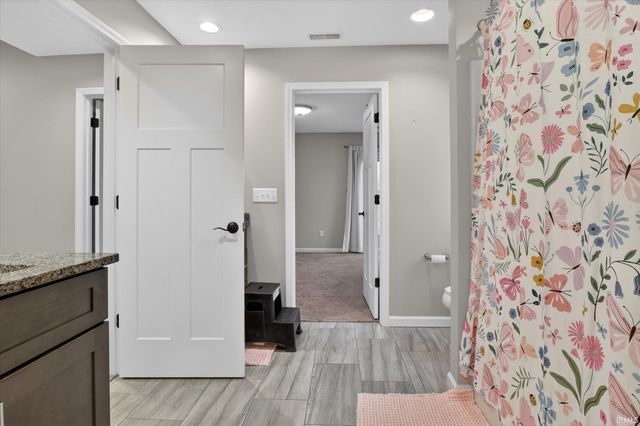 58373 Crossview Lane, Osceola, IN 46561