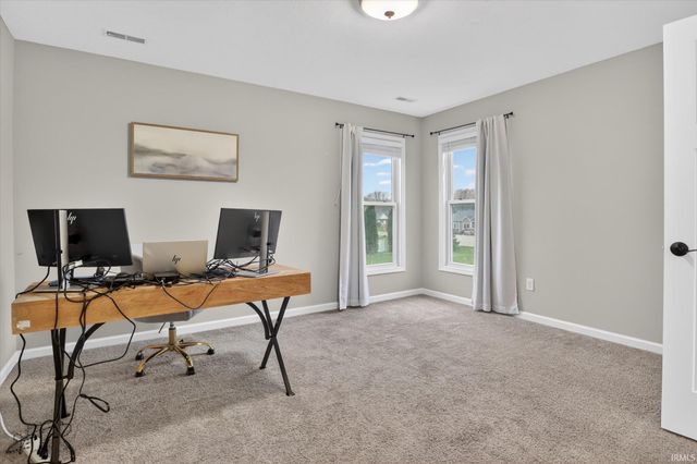 58373 Crossview Lane, Osceola, IN 46561