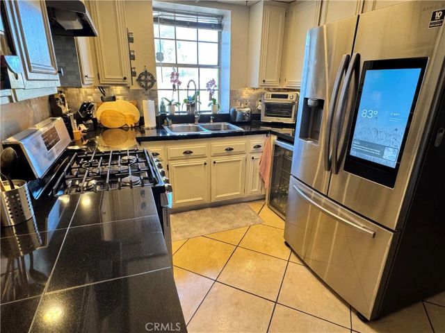 13931 Shadow, Fontana, CA 92337