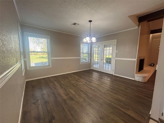 851 Leroy Parkway, Elm Mott, TX 76640