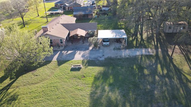 851 Leroy Parkway, Elm Mott, TX 76640