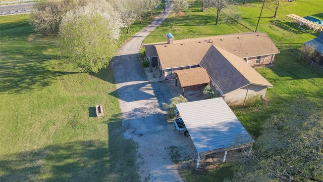 851 Leroy Parkway, Elm Mott, TX 76640