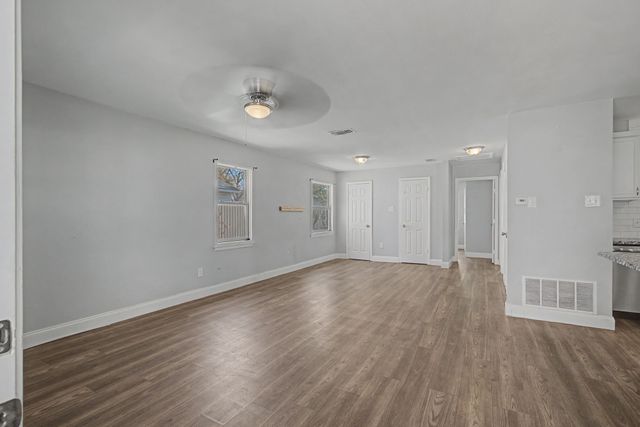 2508 Hillglenn Road, Dallas, TX 75228