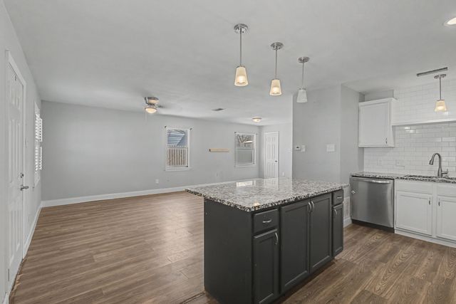 2508 Hillglenn Road, Dallas, TX 75228