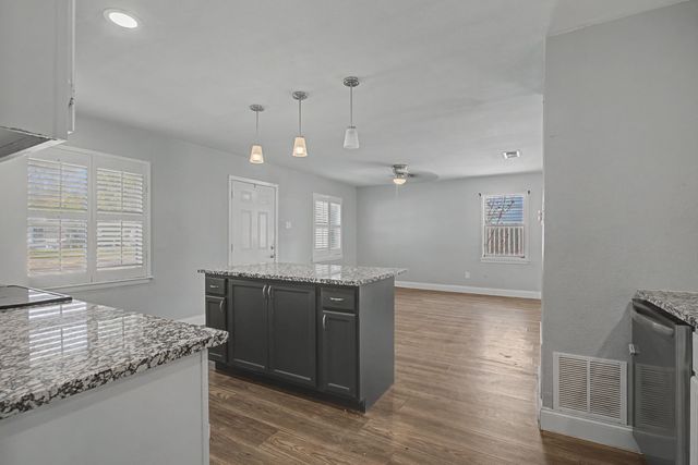 2508 Hillglenn Road, Dallas, TX 75228