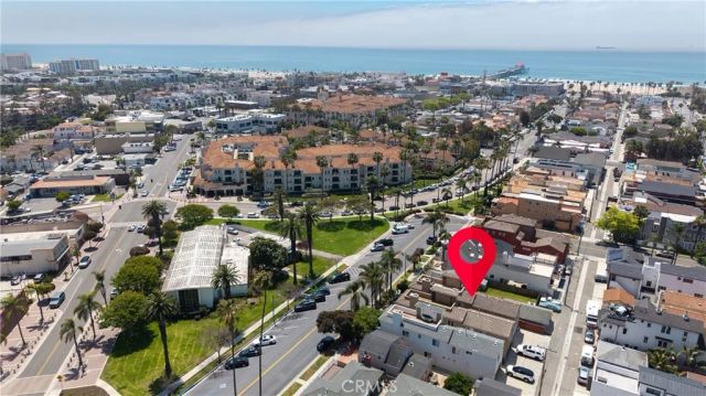 513 Pecan Ave, Huntington Beach, CA 92648