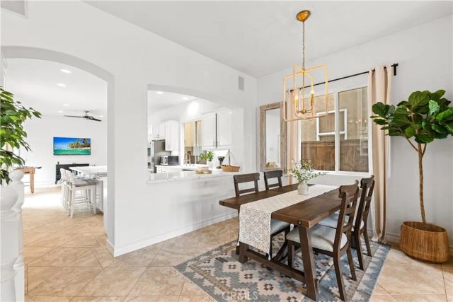 513 Pecan Ave, Huntington Beach, CA 92648