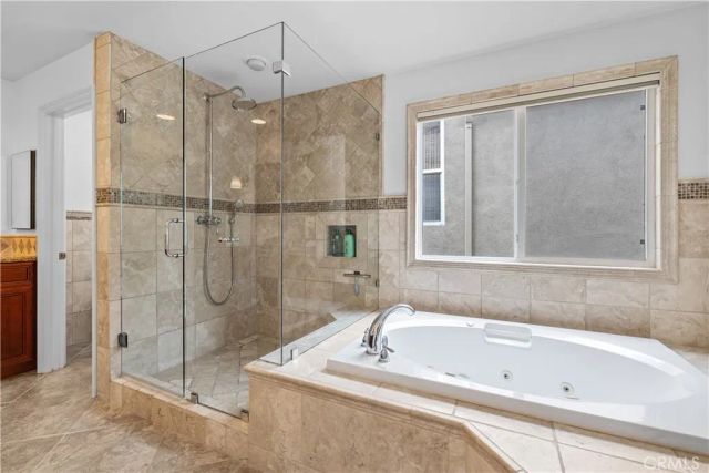 513 Pecan Ave, Huntington Beach, CA 92648
