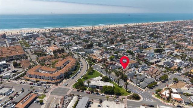 513 Pecan Ave, Huntington Beach, CA 92648