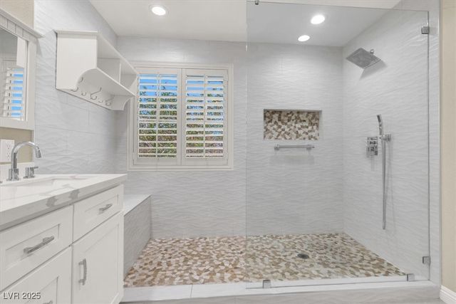 636 Pacific Cascades Drive, Henderson, NV 89012