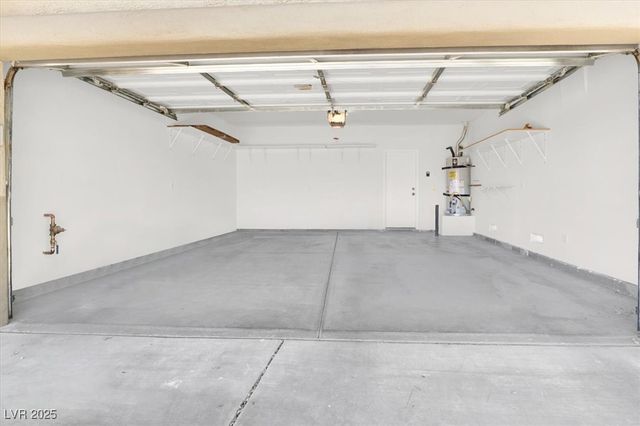 636 Pacific Cascades Drive, Henderson, NV 89012