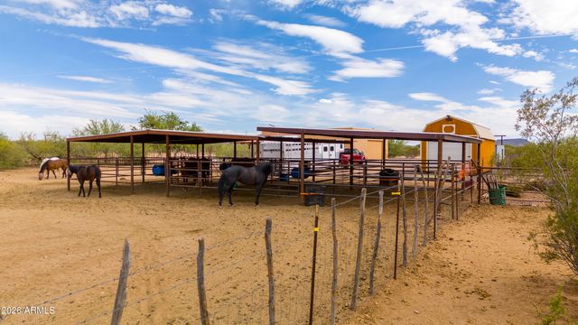50812 N 453RD Avenue, Wickenburg, AZ 85390