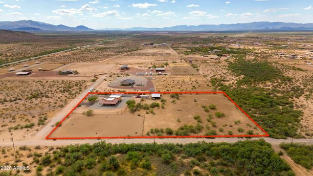 50812 N 453RD Avenue, Wickenburg, AZ 85390