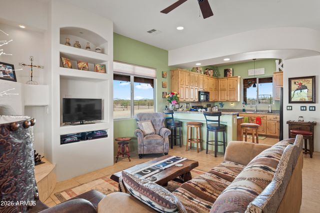 50812 N 453RD Avenue, Wickenburg, AZ 85390