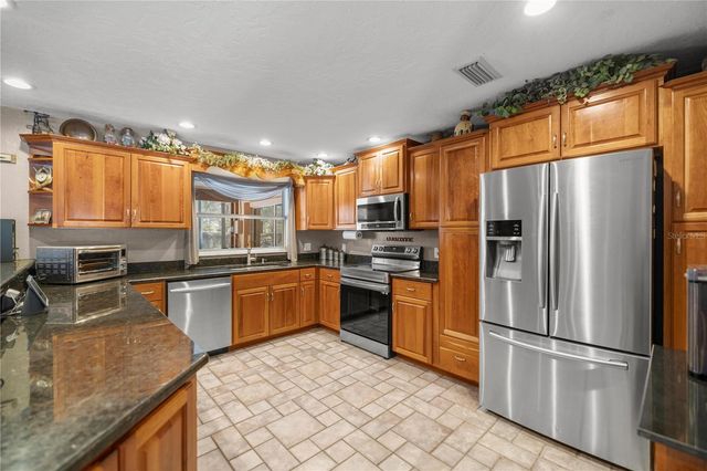 19 NORTHERN DANCER DRIVE, Ocala, FL 34482