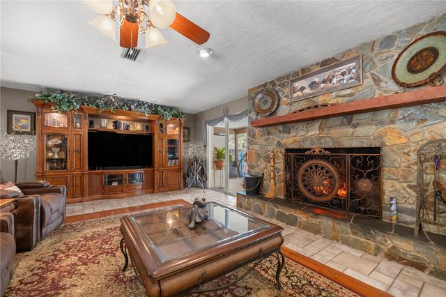 19 NORTHERN DANCER DRIVE, Ocala, FL 34482