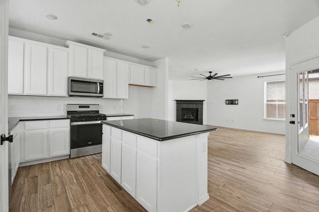 7057 Helena Hill, Royse City, TX 75189