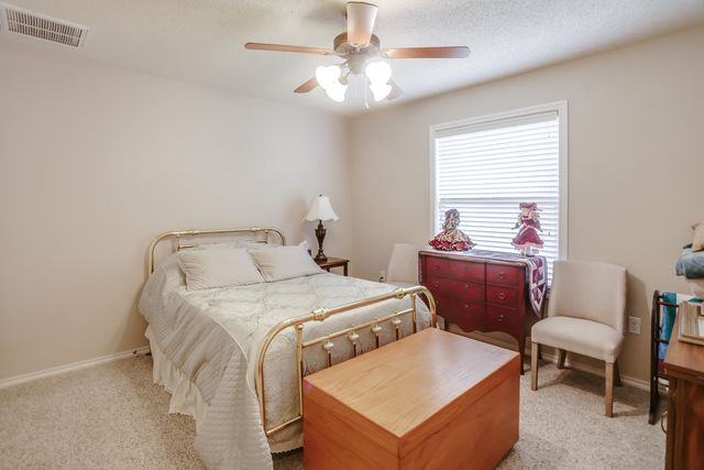 6017 101st Place, Lubbock, TX 79424