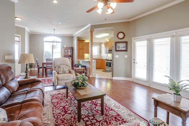 6017 101st Place, Lubbock, TX 79424