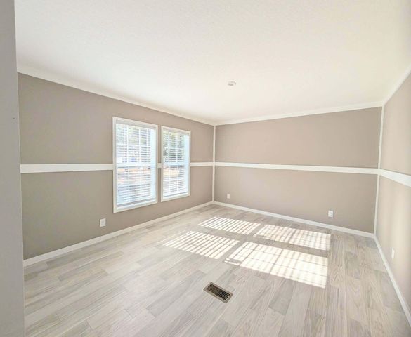 208 Shannon Road, Walterboro, SC 29488