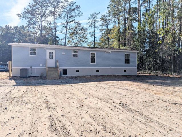 208 Shannon Road, Walterboro, SC 29488