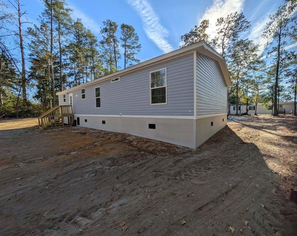 208 Shannon Road, Walterboro, SC 29488