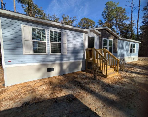 208 Shannon Road, Walterboro, SC 29488
