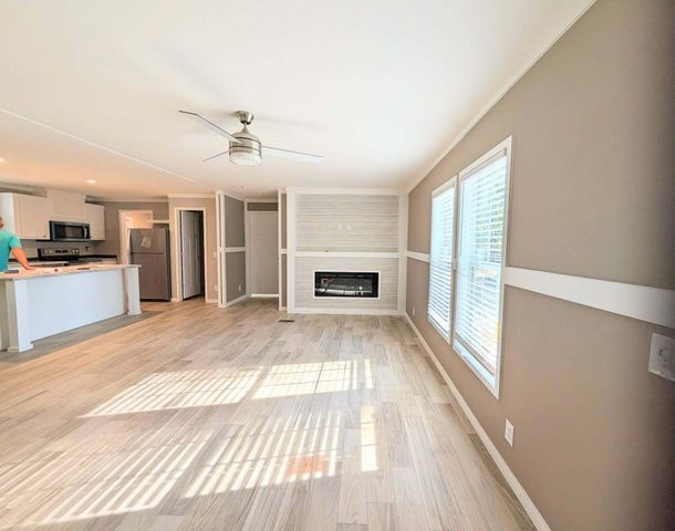 208 Shannon Road, Walterboro, SC 29488