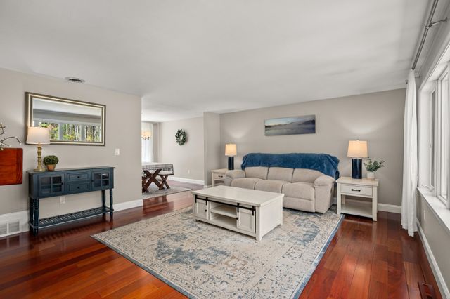 30 Morrison Road, Windham, NH 03087