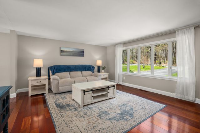 30 Morrison Road, Windham, NH 03087