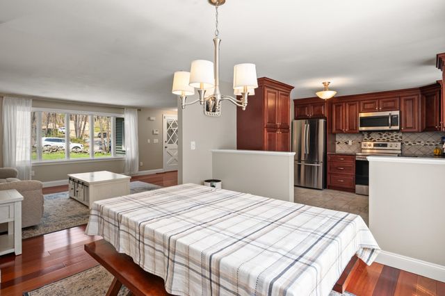 30 Morrison Road, Windham, NH 03087
