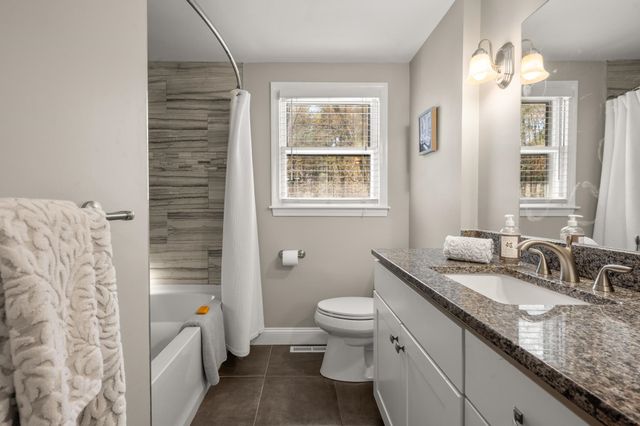 30 Morrison Road, Windham, NH 03087