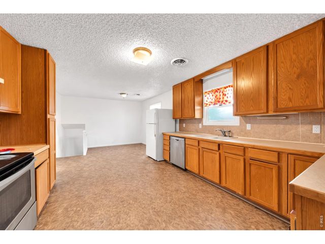 425 Gayle St, Fort Morgan, CO 80701