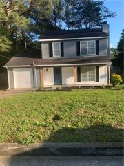 6182 Saint Charles Court, Lithonia, GA 30058