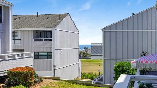 2 Land Fall Court, Newport Beach, CA 92663