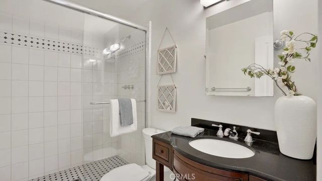 2 Land Fall Court, Newport Beach, CA 92663