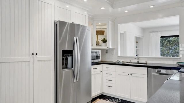 2 Land Fall Court, Newport Beach, CA 92663
